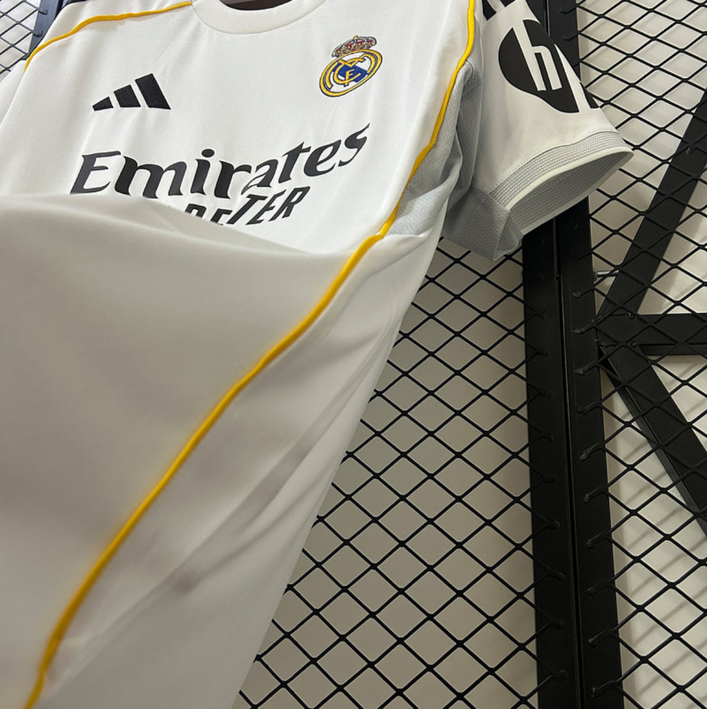 25/26 Real Madrid Jersey de local